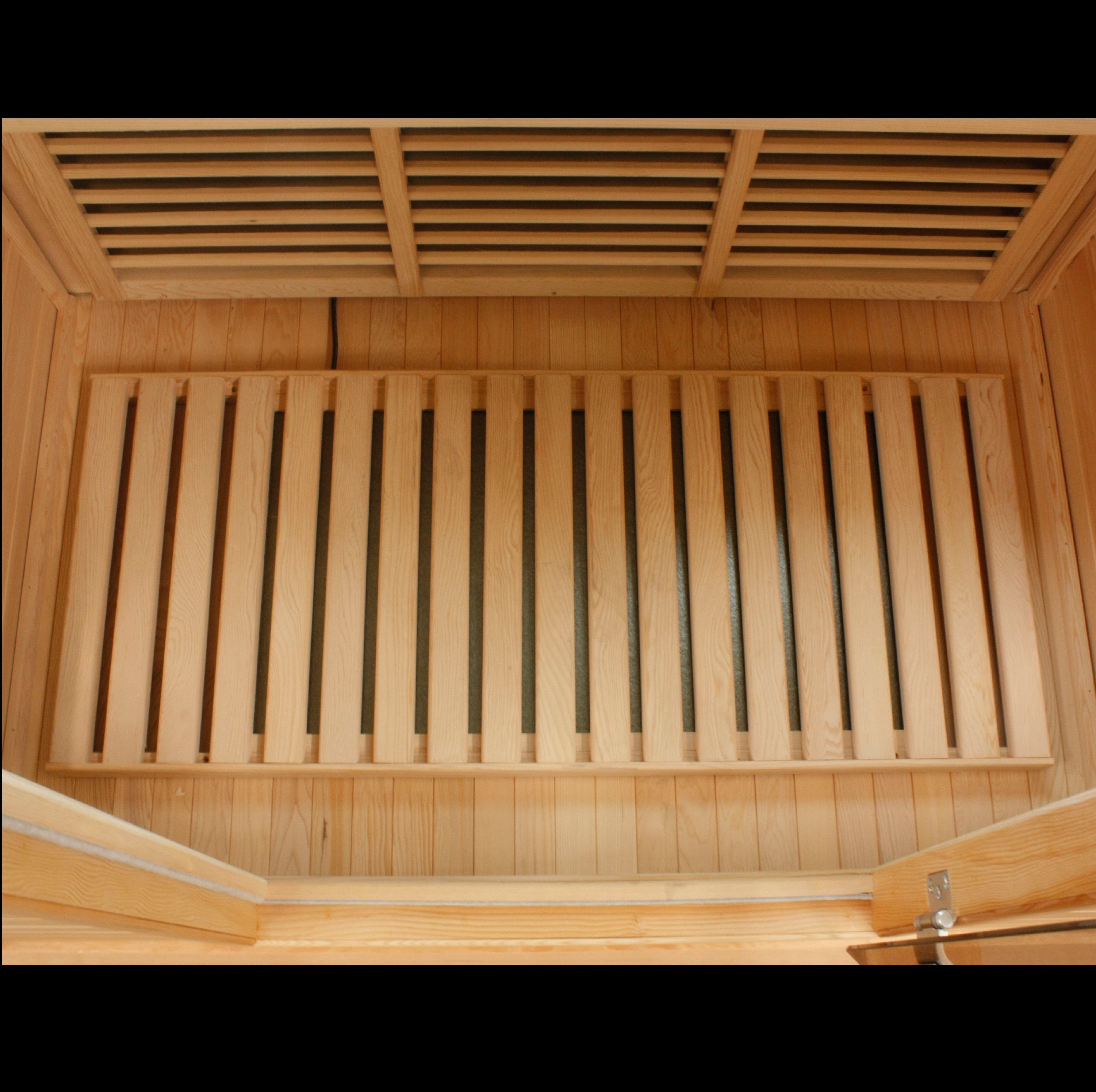 Golden Designs Maxxus 3-Person Low EMF FAR Infrared Sauna (MX-K356-01)